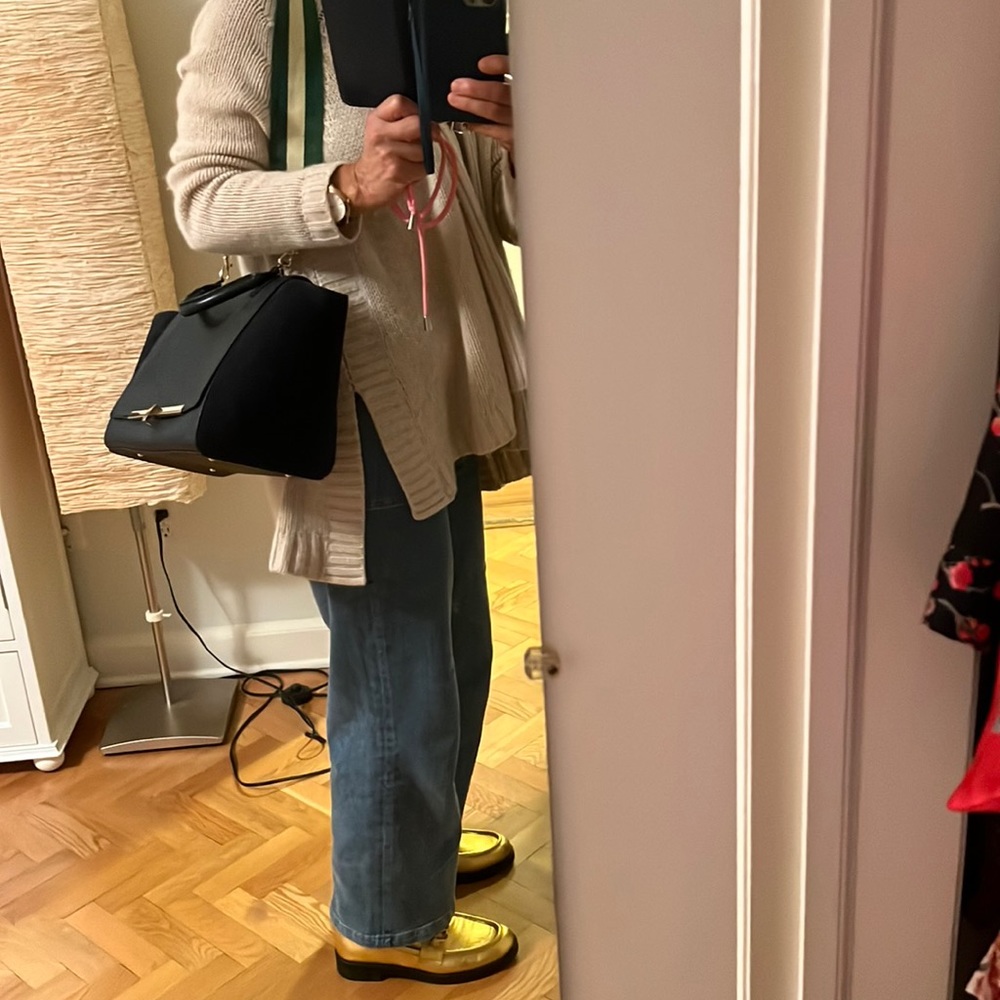 Purificación Garcia bag. Barely used. Beautiful bag. I prefer unstructured bags.